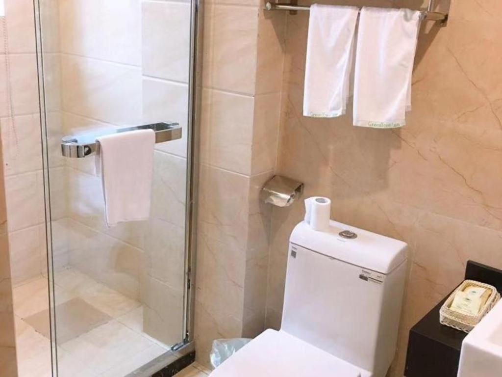 Greentree Inn Zhejiang Ningbo South Railway Station Express Hotel Екстериор снимка
