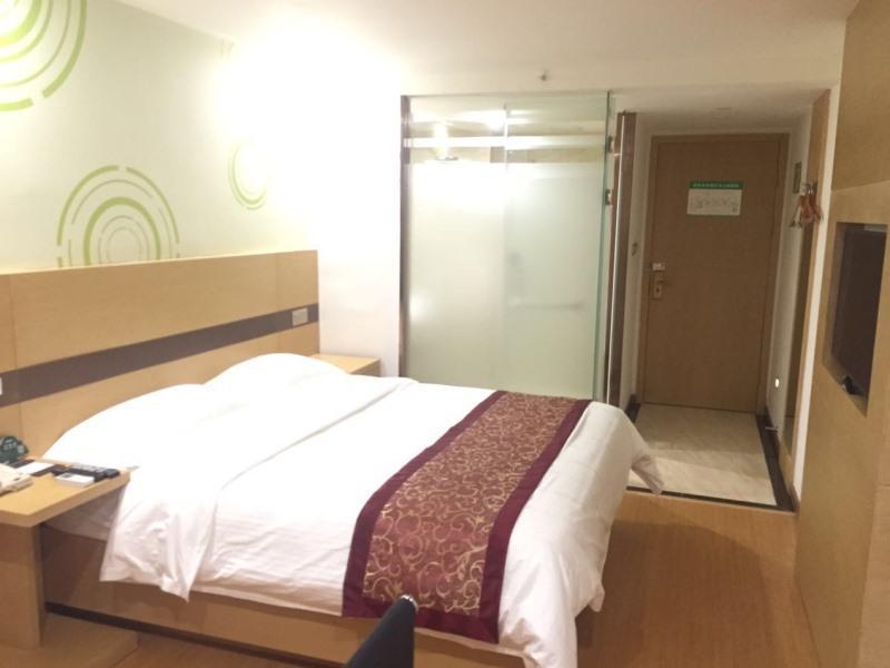 Greentree Inn Zhejiang Ningbo South Railway Station Express Hotel Екстериор снимка