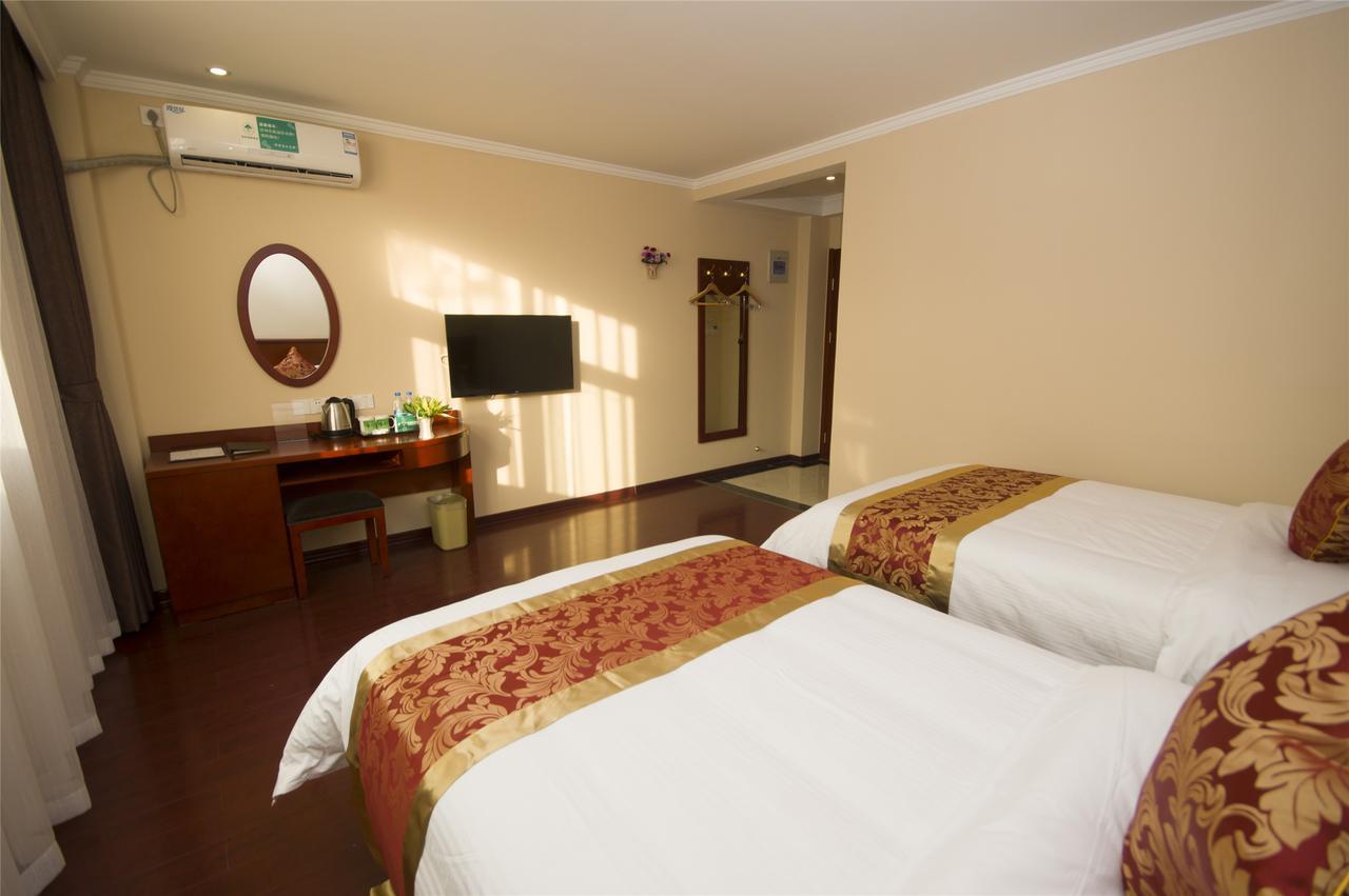Greentree Inn Zhejiang Ningbo South Railway Station Express Hotel Екстериор снимка