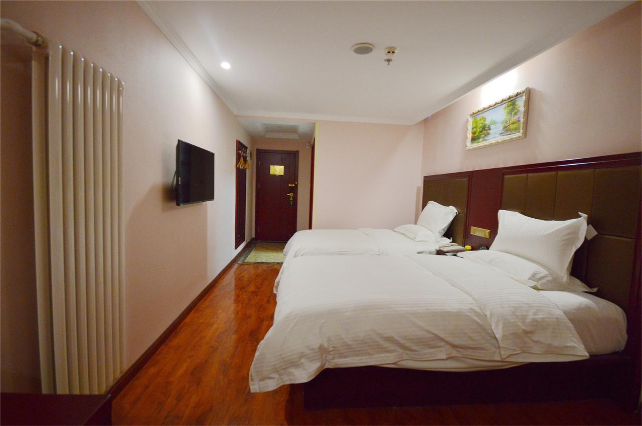 Greentree Inn Zhejiang Ningbo South Railway Station Express Hotel Екстериор снимка